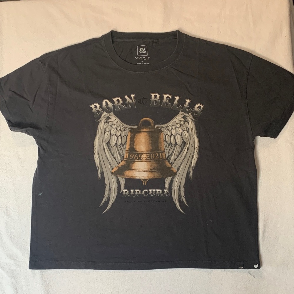 Woman’s Ripcurl T-Shirt